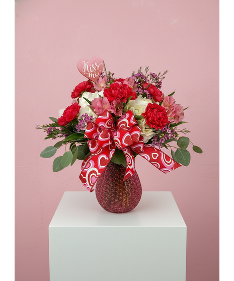 Cupid's Kiss Bouquet